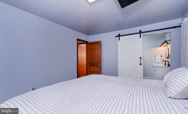 6331 OLD CARLISLE RD, Dover, PA 17315