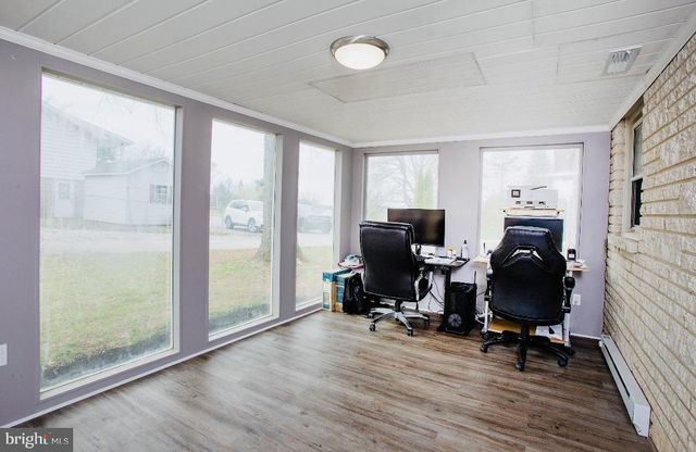 6331 OLD CARLISLE RD, Dover, PA 17315