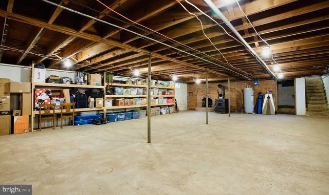 6331 OLD CARLISLE RD, Dover, PA 17315