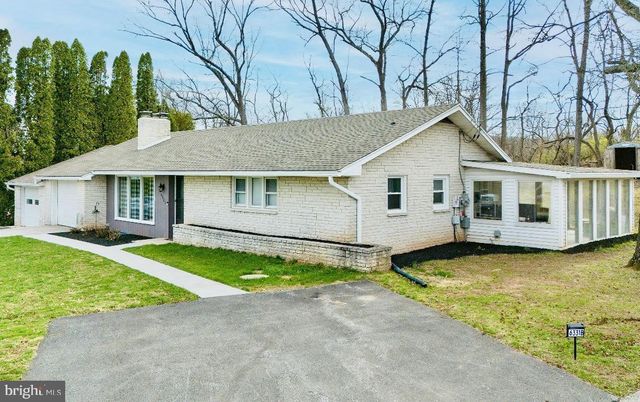 6331 OLD CARLISLE RD, Dover, PA 17315