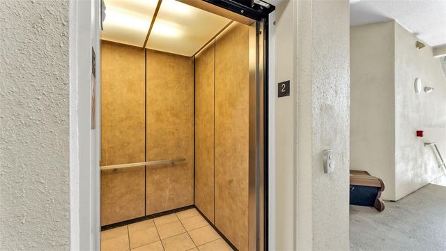 412 TERRACE RIDGE CIRCLE 412, Davenport, FL 33896