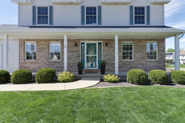 3 Cashel Drive, Bloomington, IL 61704