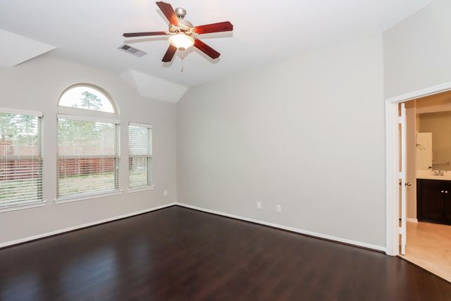 5518 Glenfield Spring Lane, Spring, TX 77389