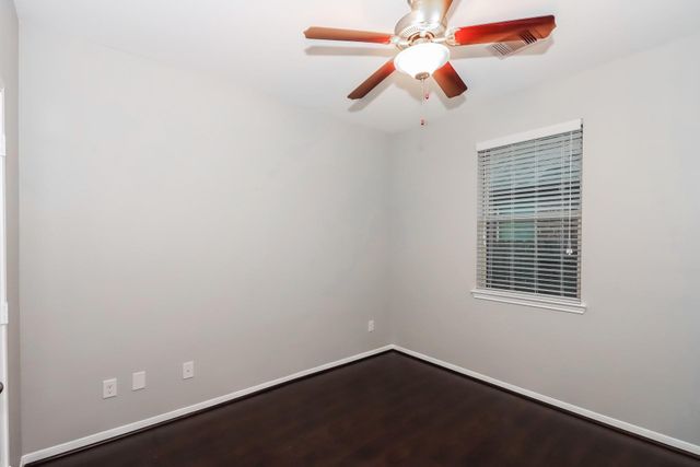 5518 Glenfield Spring Lane, Spring, TX 77389