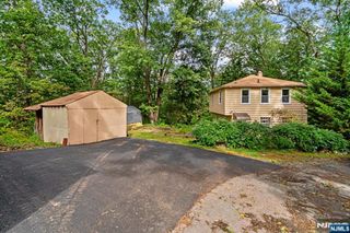 19 Skyland Avenue, Wanaque, NJ 07420