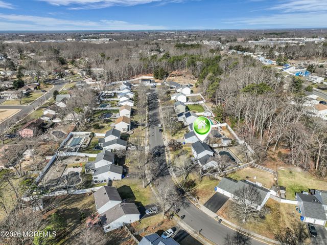 621 Buenaventura Court, Toms River, NJ 08753