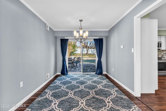 621 Buenaventura Court, Toms River, NJ 08753