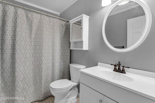 621 Buenaventura Court, Toms River, NJ 08753