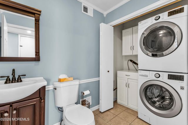 621 Buenaventura Court, Toms River, NJ 08753