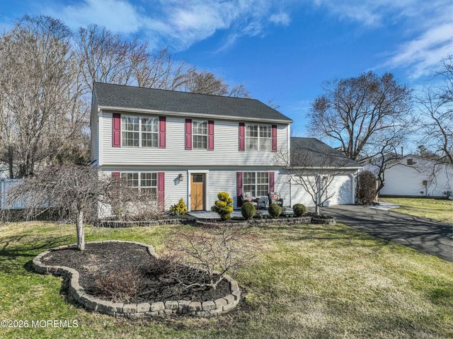 621 Buenaventura Court, Toms River, NJ 08753
