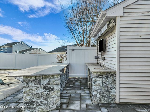 621 Buenaventura Court, Toms River, NJ 08753