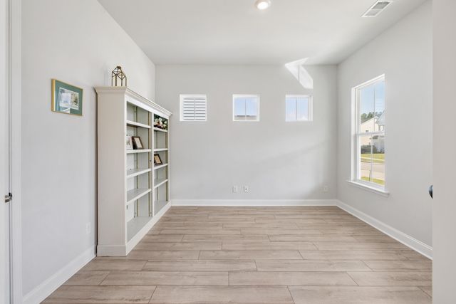 128 Oyster Tide Avenue, Summerville, SC 29485