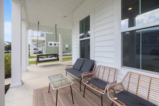 128 Oyster Tide Avenue, Summerville, SC 29485