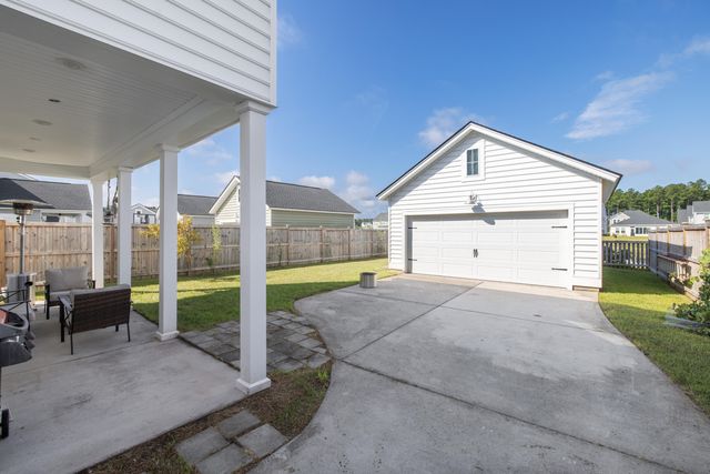 128 Oyster Tide Avenue, Summerville, SC 29485