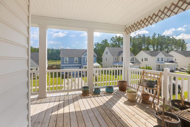 128 Oyster Tide Avenue, Summerville, SC 29485