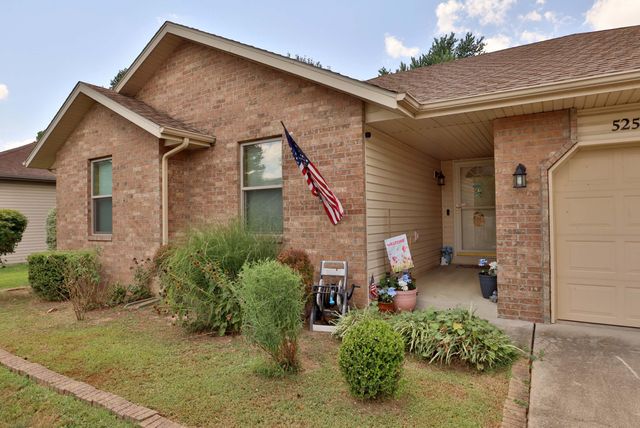 5253 S Morning Glory Lane, Battlefield, MO 65619