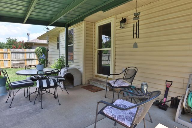 5253 S Morning Glory Lane, Battlefield, MO 65619