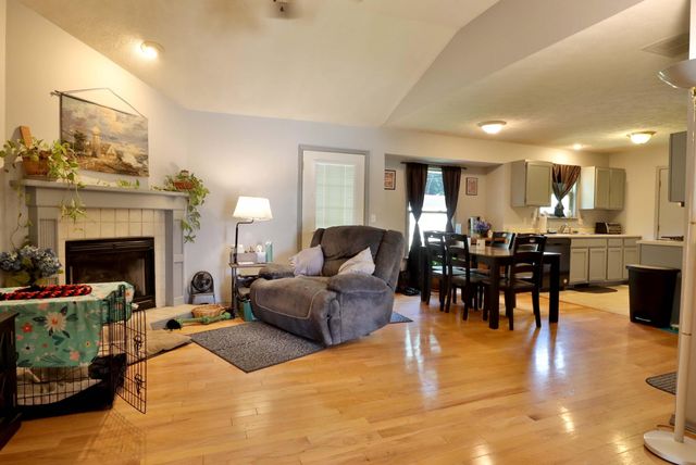 5253 S Morning Glory Lane, Battlefield, MO 65619