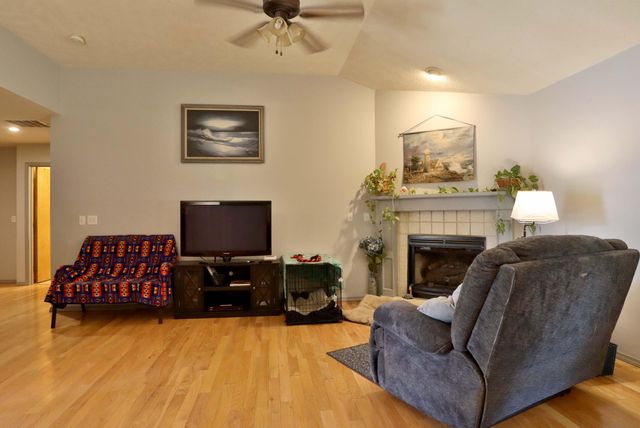 5253 S Morning Glory Lane, Battlefield, MO 65619