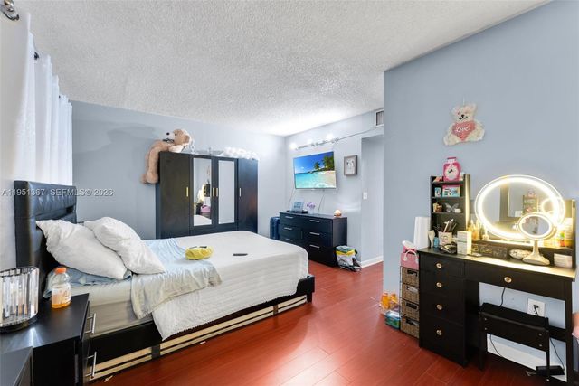 15389 S Dixie Hwy 38 Hwy, Palmetto Bay, FL 33157