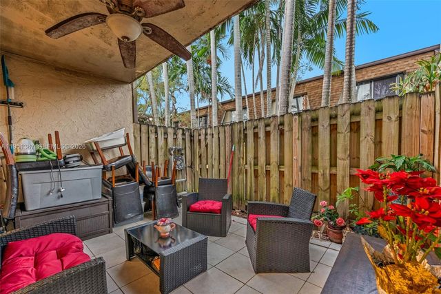 15389 S Dixie Hwy 38 Hwy, Palmetto Bay, FL 33157