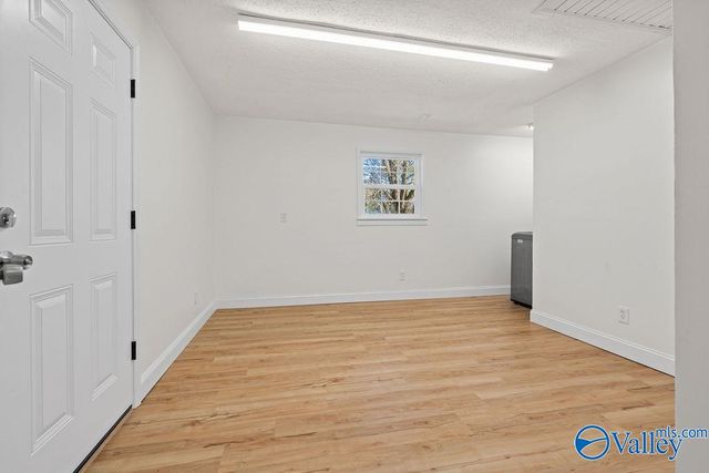 306 Olinger Road, Scottsboro, AL 35769