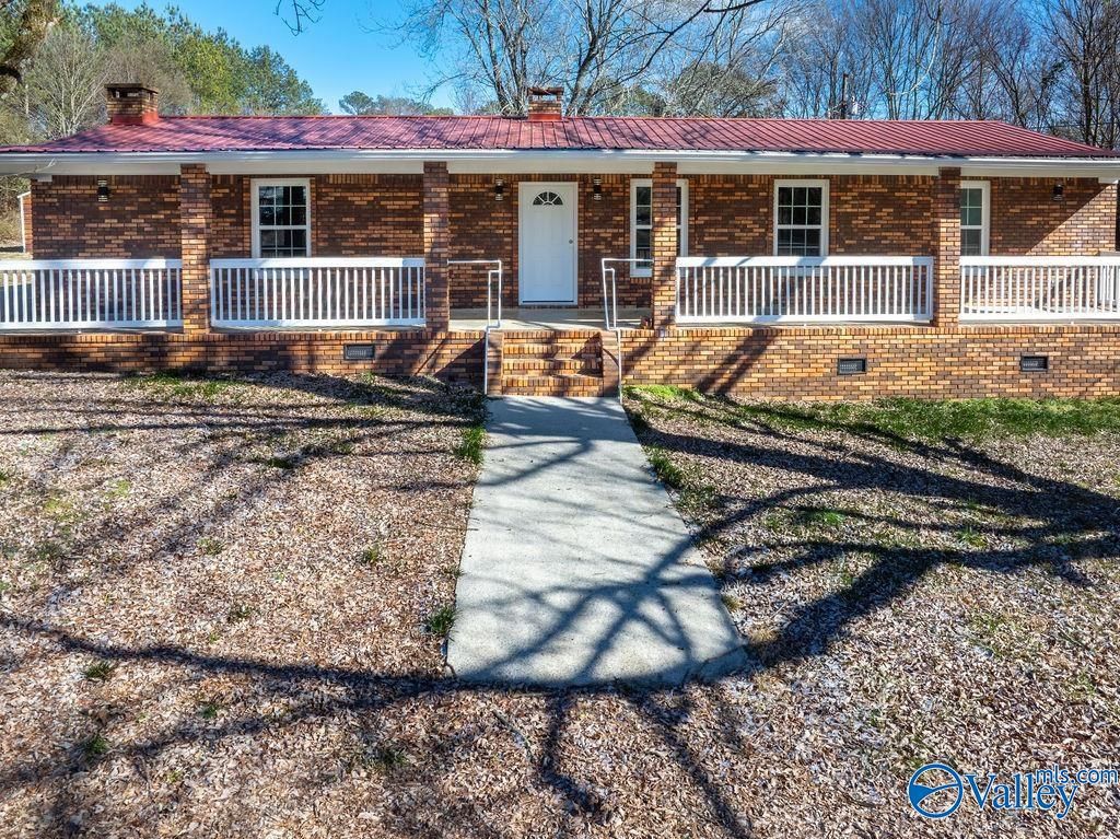 306 Olinger Road, Scottsboro, AL 35769