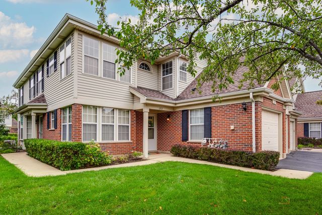 1262 N Wellington Court, Buffalo Grove, IL 60089