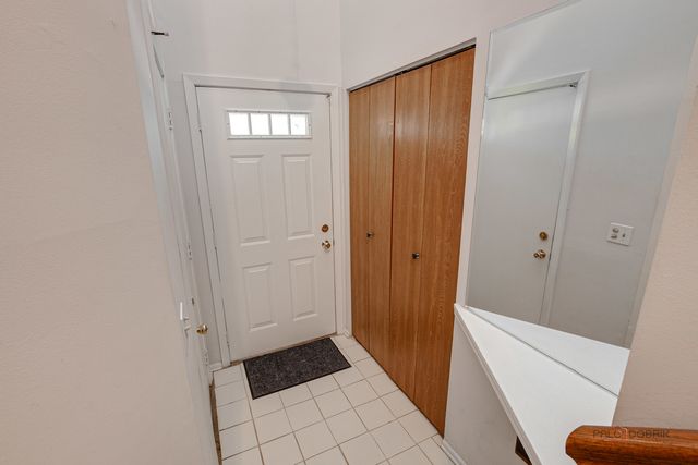 1262 N Wellington Court, Buffalo Grove, IL 60089