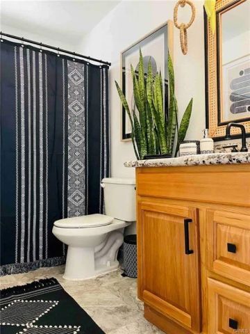 2884 Fortuna, Landers, CA 92285