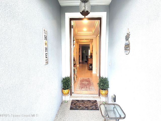 731 Corbin Circle SW, Palm Bay, FL 32909