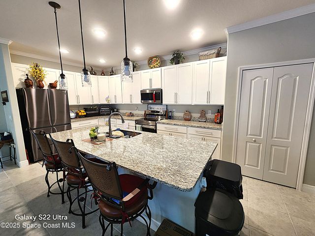 731 Corbin Circle SW, Palm Bay, FL 32909