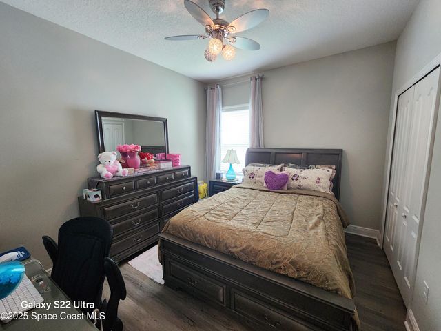 731 Corbin Circle SW, Palm Bay, FL 32909