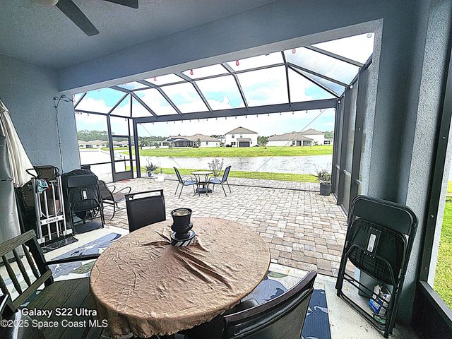 731 Corbin Circle SW, Palm Bay, FL 32909