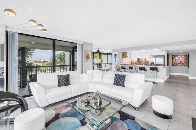 9495 BLIND PASS ROAD 308, St Pete Beach, FL 33706