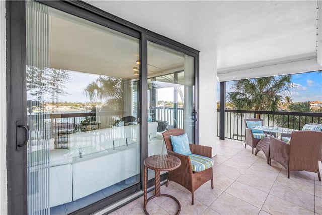 9495 BLIND PASS ROAD 308, St Pete Beach, FL 33706