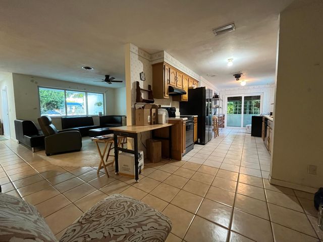 5105 SW 92nd Avenue, Cooper City, FL 33328