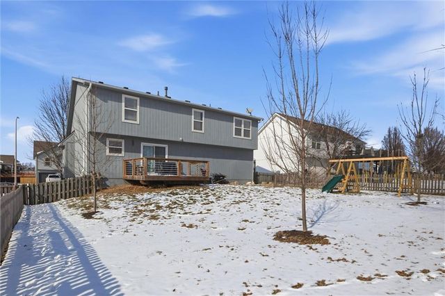 11919 N Belmont Avenue, Kansas City, MO 64156