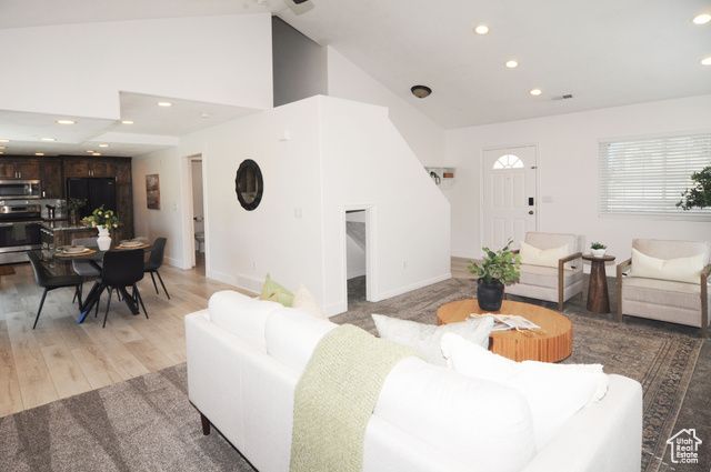 1469 W 2500 S, Woods Cross, UT 84087