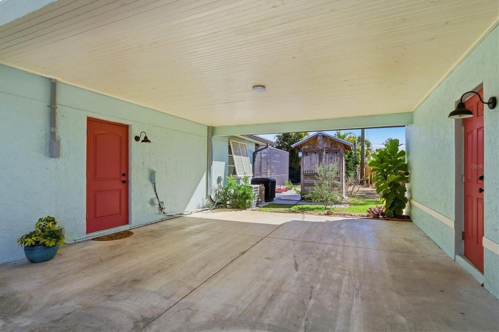 Image 35 of property listing at 22365 ALBANY AVENUE, Port Charlotte, FL 33952