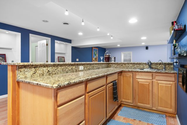 5544 Oak Grove Drive, Long Grove, IL 60047