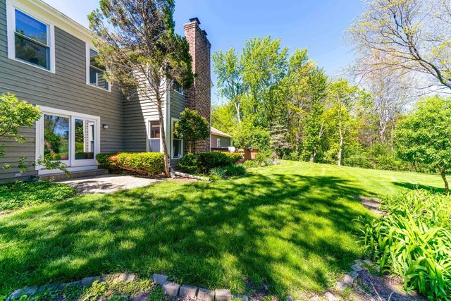5544 Oak Grove Drive, Long Grove, IL 60047