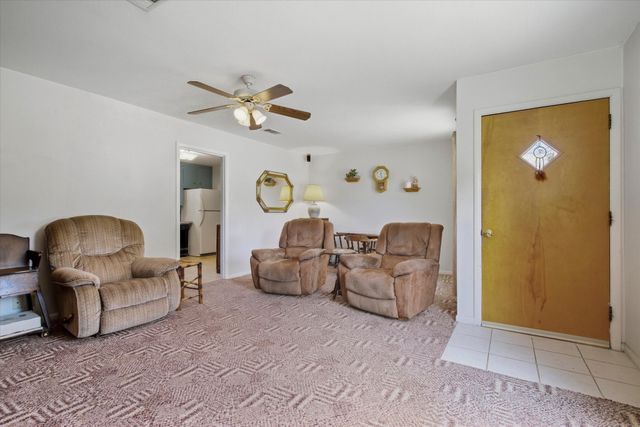 3513 Meadow Oaks Drive, Haltom City, TX 76117