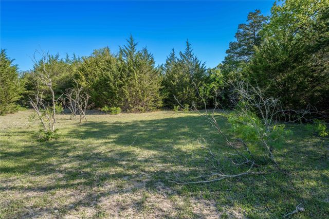 7358 Taplin Lane, Burton, TX 77835