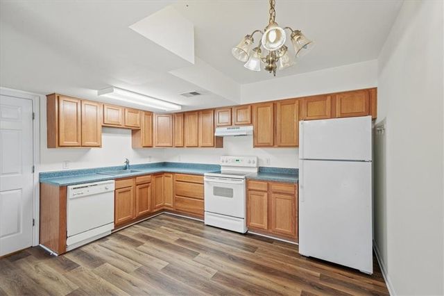 1900 Chancery Lane, Chamblee, GA 30341