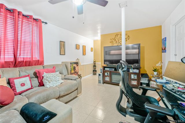 309 Mundy Lane, Mount Vernon, NY 10550