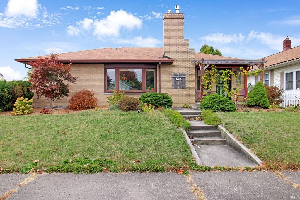 1917 S WASHINGTON Street, Kokomo, IN 46902