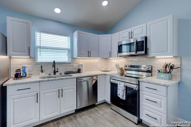 370 misty oak, Rockport, TX 78382