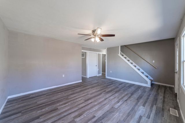 765 Governor Road, Valparaiso, IN 46385