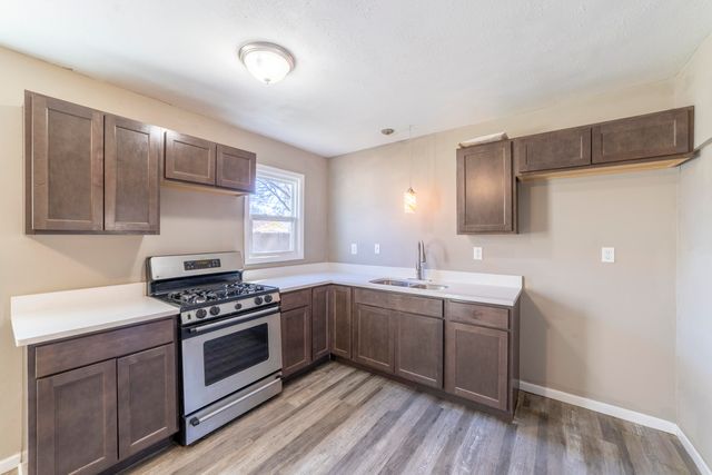 765 Governor Road, Valparaiso, IN 46385